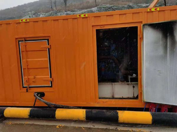 兰坪发电机出租 发电机的工作原理介绍