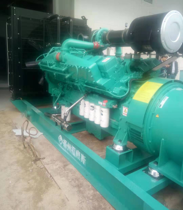 兰坪发电机租赁使用中无电压或电压太低怎么办？